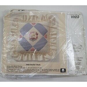 The Creative Circle Darlin Duck Embroidery Kit Ruffle New 1989 #1022 USA